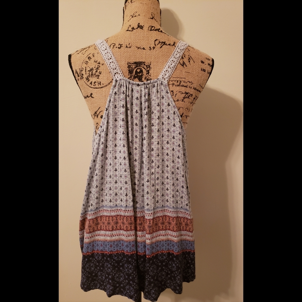 TORRID TOP - Picture 4 of 7